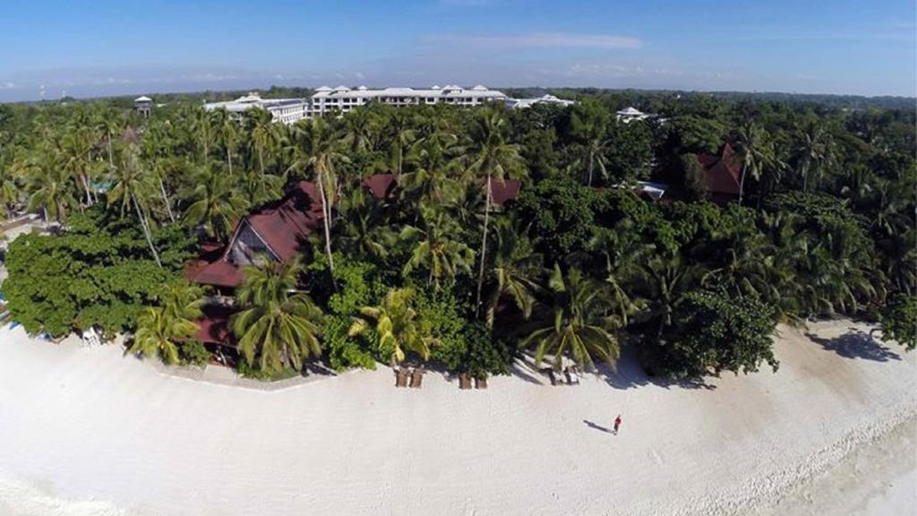 Alona Tropical Beach Resort Панглао Экстерьер фото